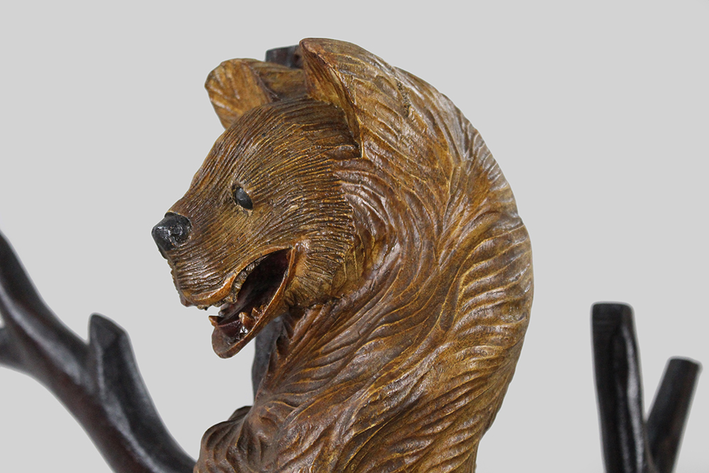 19th Century Black Forest Carved Bear Coat Stand - Image 7 of 12