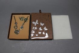 Contemporary Boxed Necklace & Earring Set