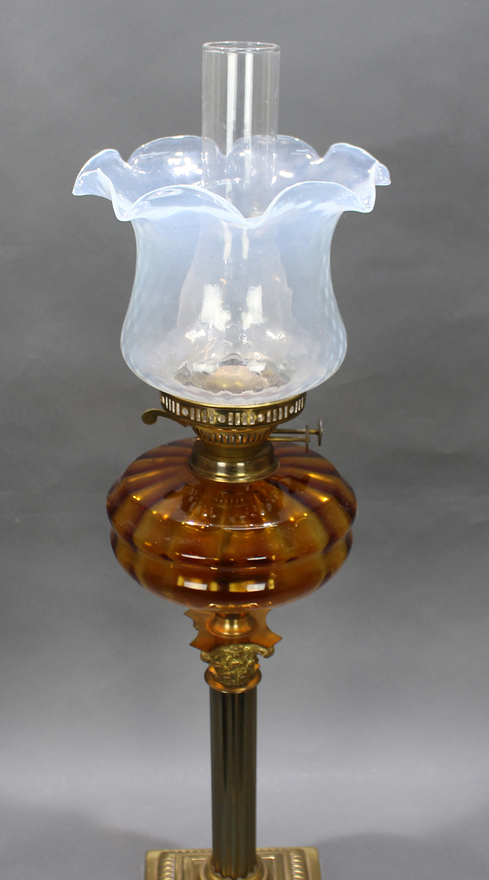 Victorian Brass Oil Lamp with Amber Font & Vaseline Glass Shade - Image 3 of 6