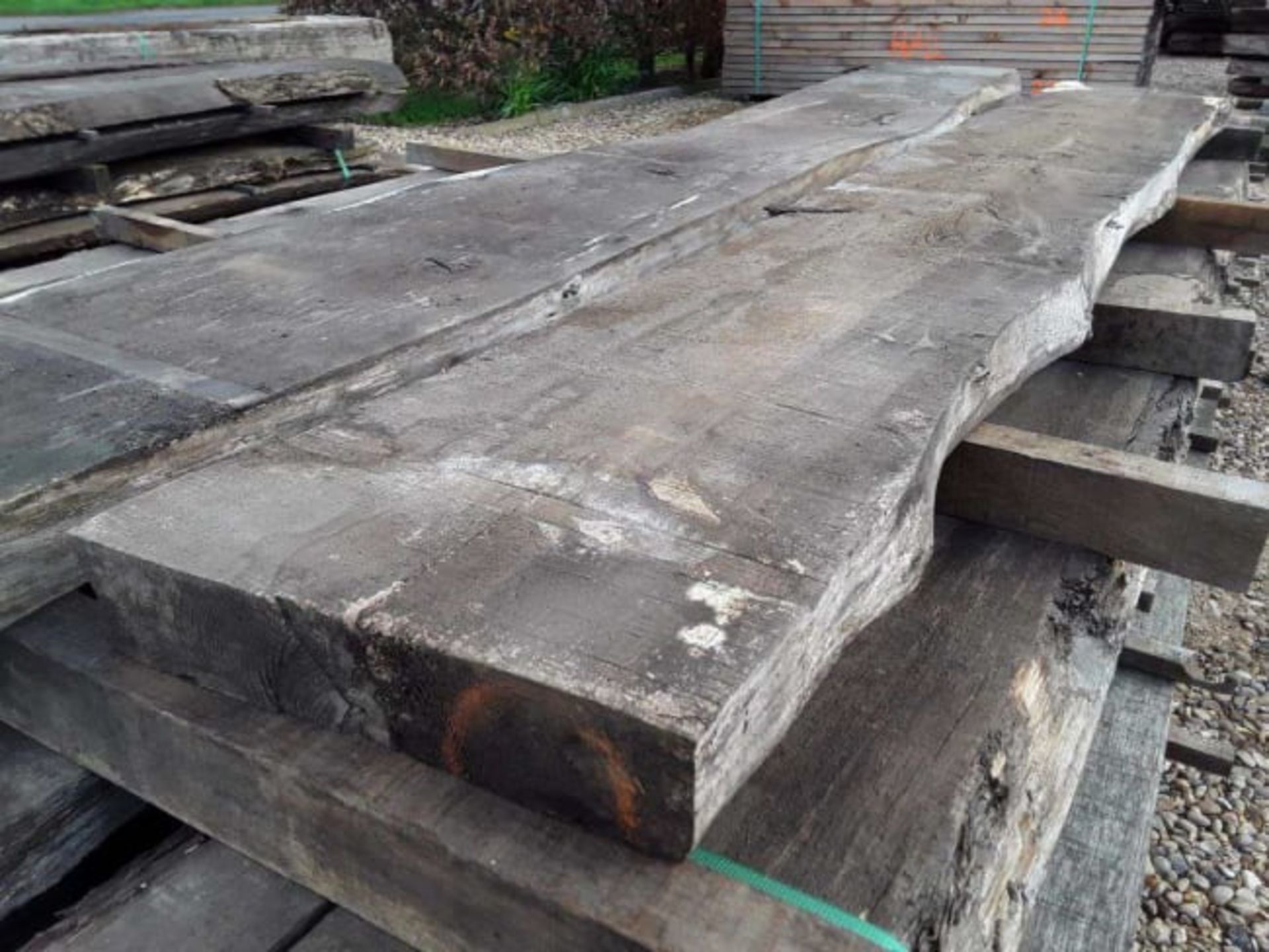 2 x Hardwood Air Dried Sawn Waney Edge / Live Edge English Lime Timber Slabs - Image 2 of 4