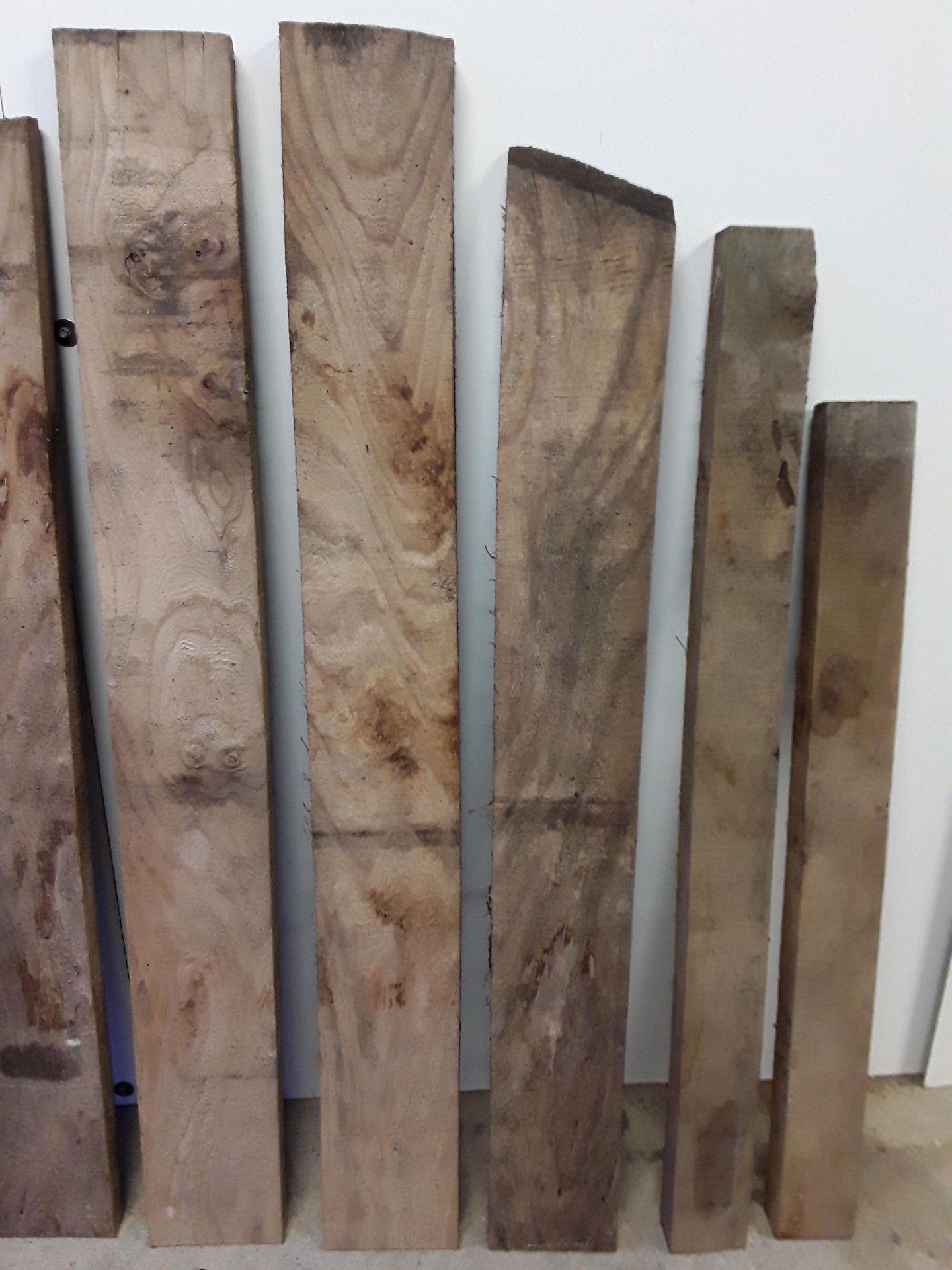27 x Hardwood Timber Air Dried Sawn English Oak, Chestnut, Cherry, Elm Waney Edge / Square Edge Boar