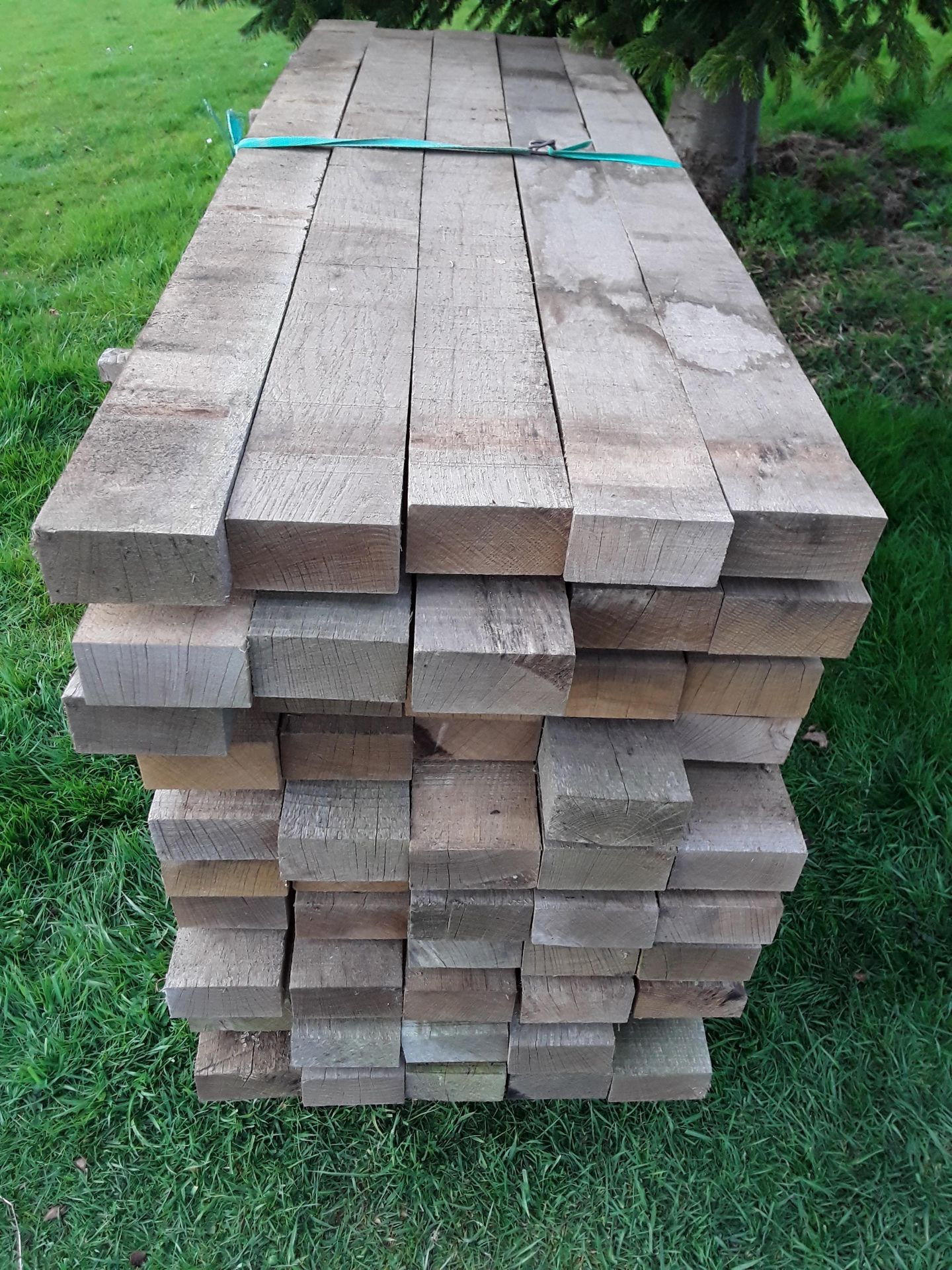 50 x Hardwood Air Dried Sawn English Oak Posts - Image 4 of 7