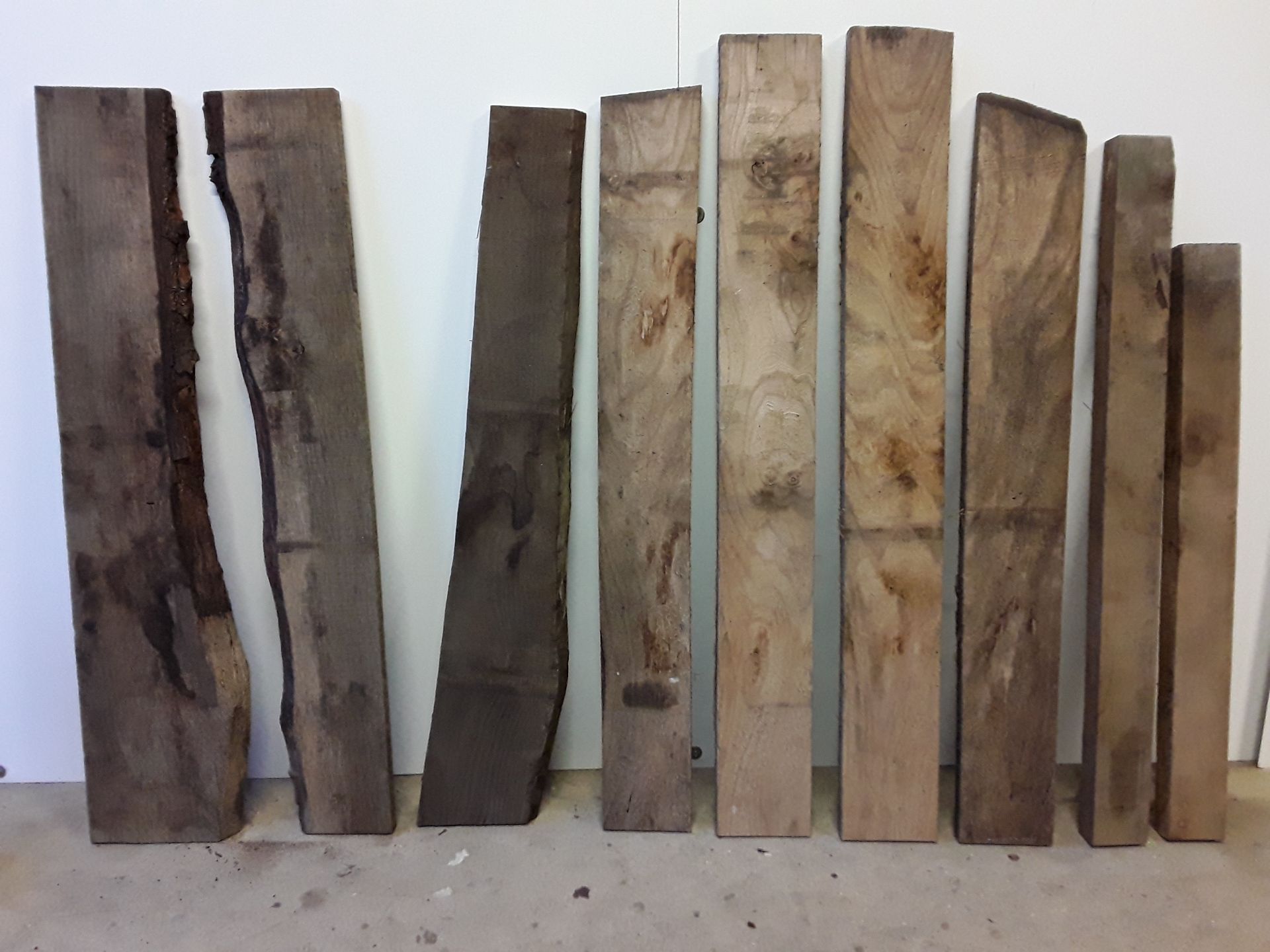 27 x Hardwood Timber Air Dried Sawn English Oak, Chestnut, Cherry, Elm Waney Edge / Square Edge Boar - Image 10 of 11