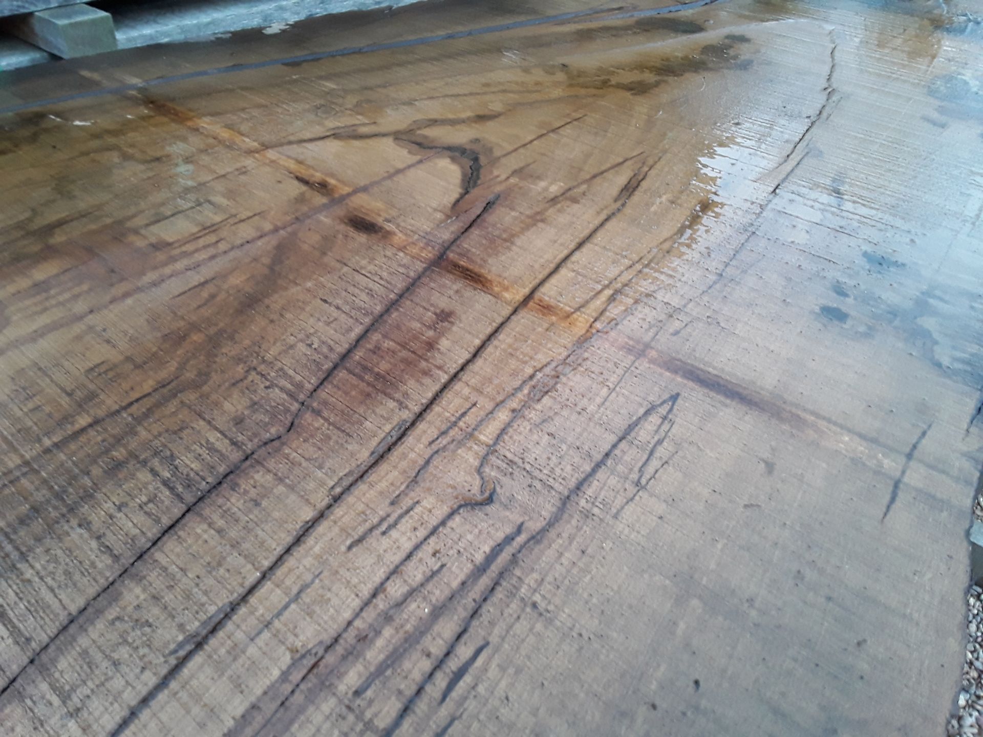 Hardwood Air Dried Sawn English Chestnut Waney Edge/ Live Edge Slab/ Table Top - Image 7 of 9