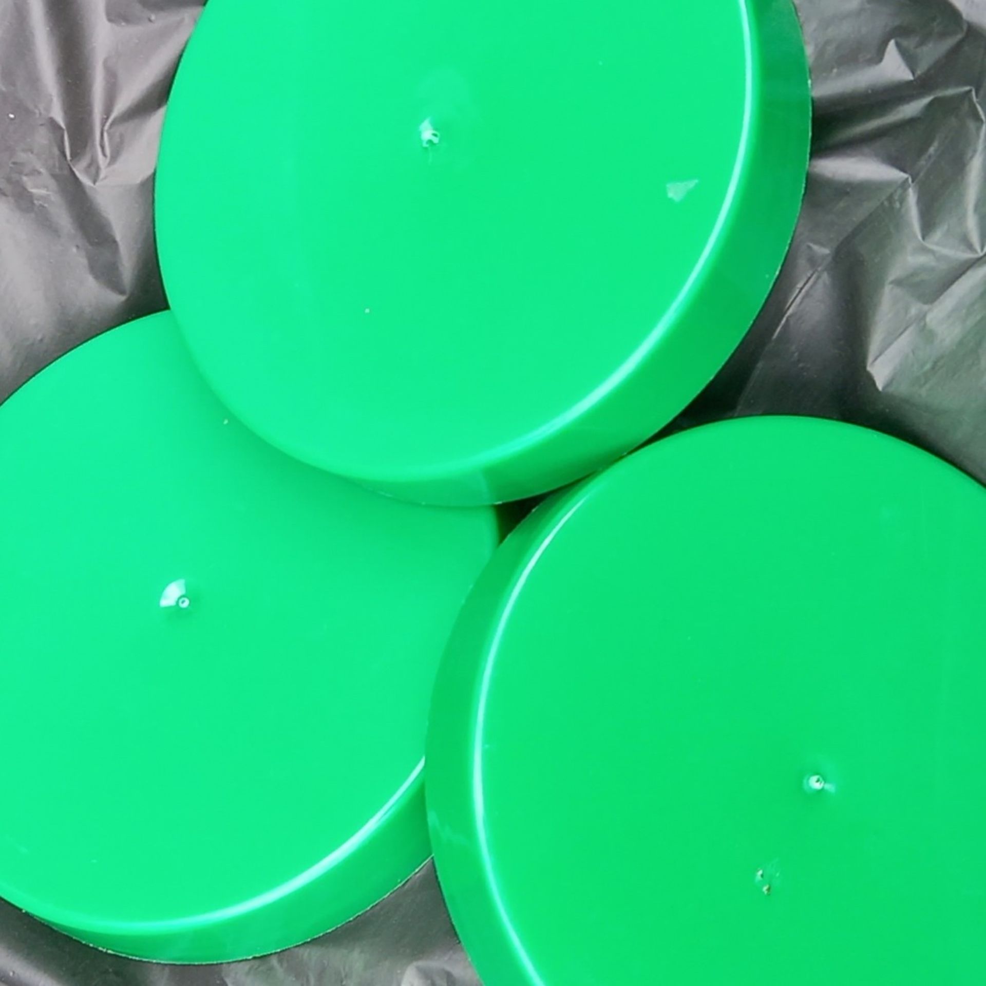 Green lids