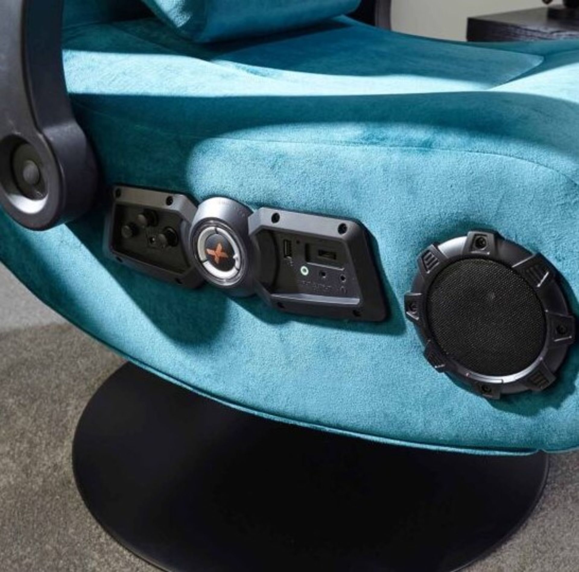 RRP £299.99. X Rocker Deluxe 4.1 Chenille Audio Gaming Pedestal (Teal). 4.1 Headrest And Seat Mount - Image 3 of 6