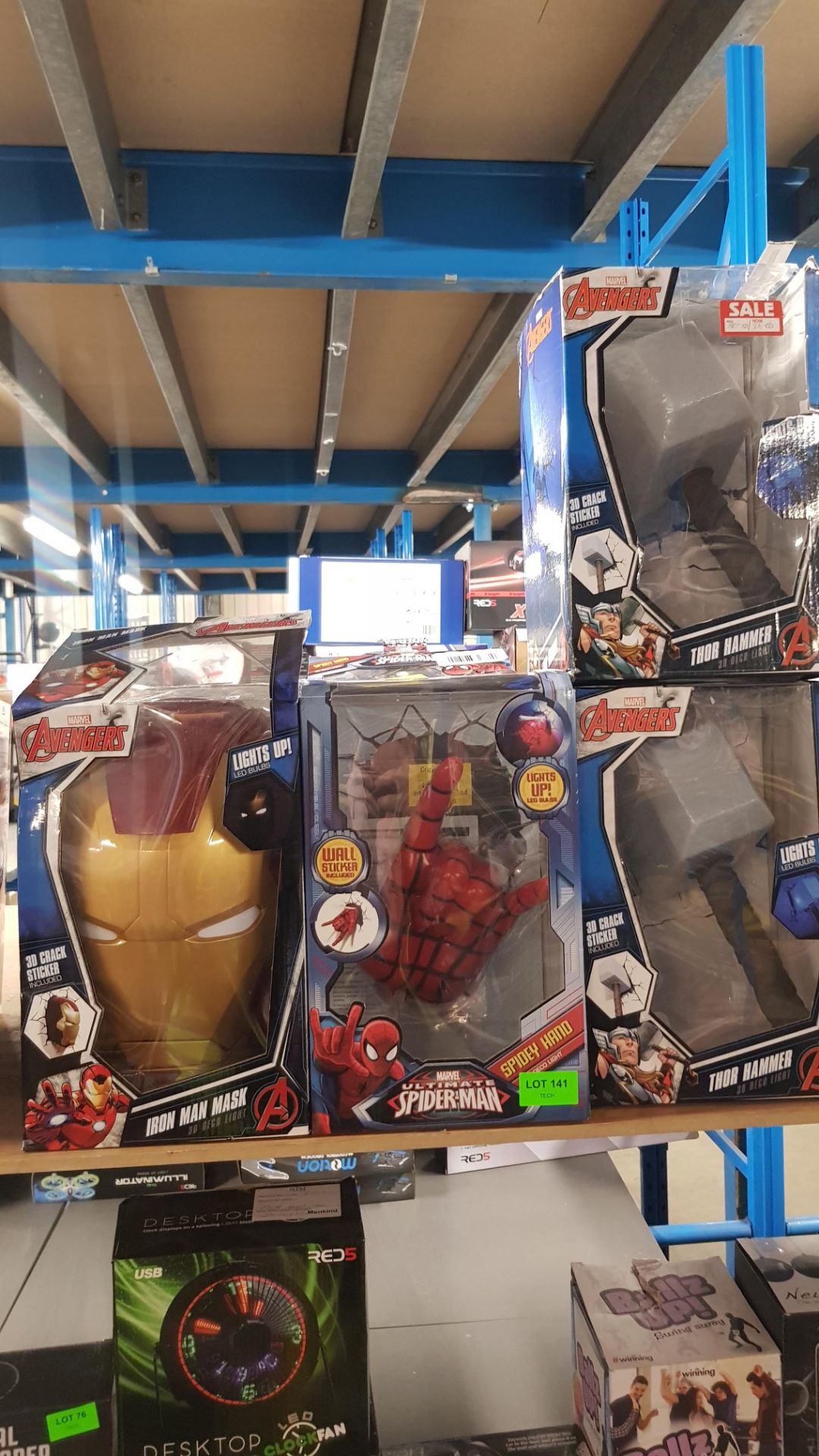 (7D) Lot RRP £175. 7x Marvel 3D Deco Light RRP £25 Each. 3x Thor Hammer. 2x Spidey Hand. 2x Iron Ma - Image 4 of 4