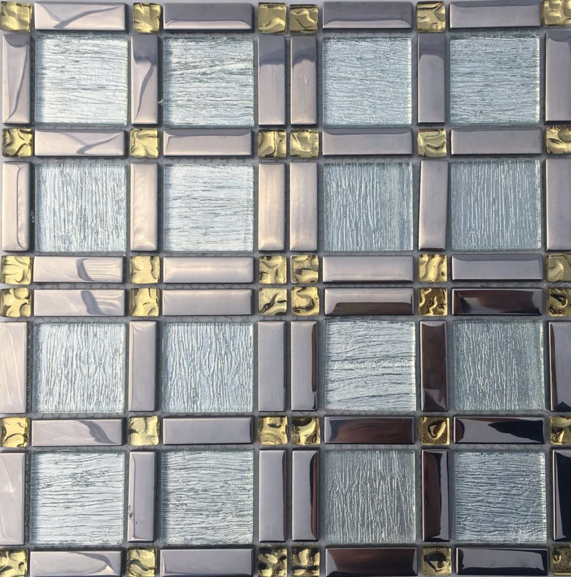 Stock Clearance High Quality Glass/Stainless Steel Mosaic Tiles -11 Sheets - One Square Metre