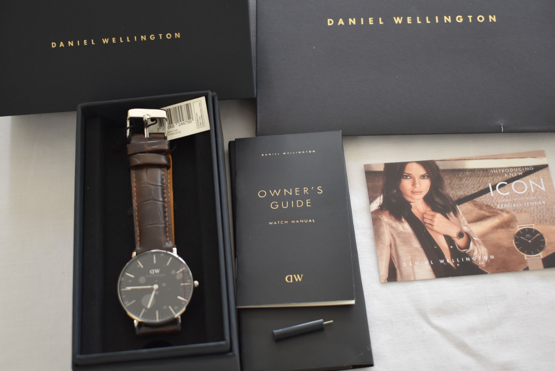 Unisex Daniel Wellington DW00100146 Watch