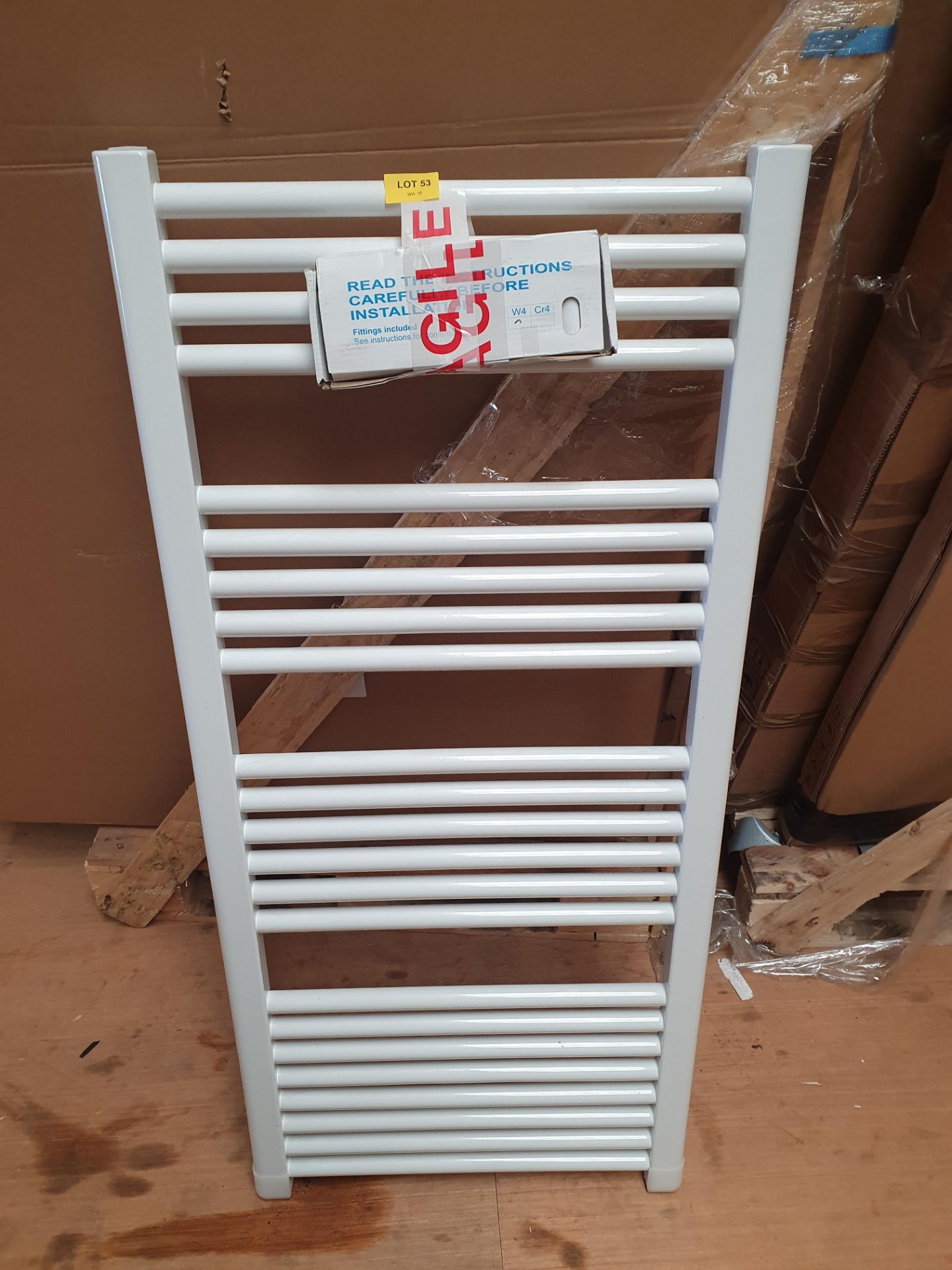 RRP £195. 500 x 1100mm Gloss White Ladder Radiator. Appears New & Unused.