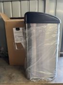 Amazon basics 50L automatic steel trash can. RRP £59.99 - GRADE U