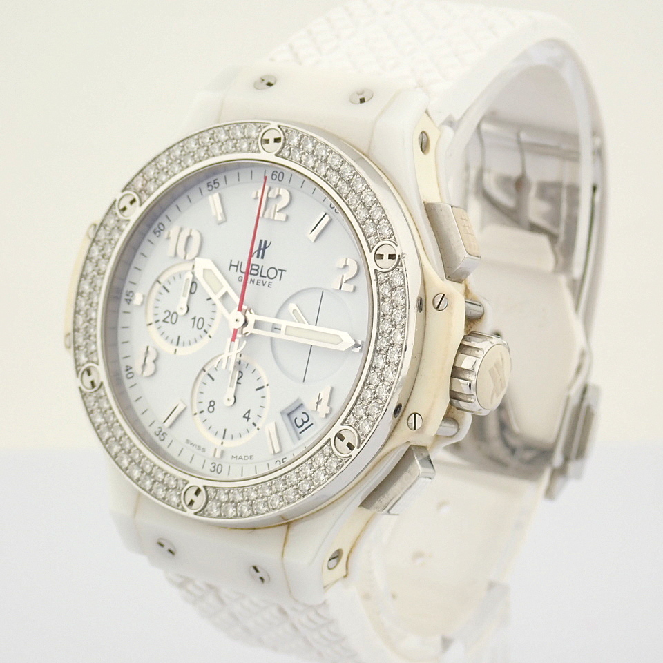 Hublot / Big Bang 341 Ceramic, Diamond Bezel - Unisex Steel Wrist Watch - Image 4 of 13