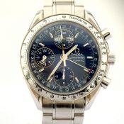 Omega / Speedmaster Triple Date - Gentlmen's Steel Wrist Watch