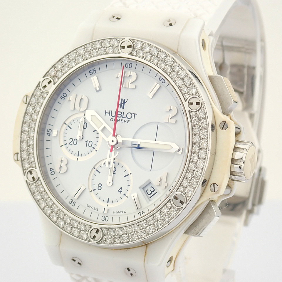 Hublot / Big Bang 341 Ceramic, Diamond Bezel - Unisex Steel Wrist Watch - Image 3 of 13