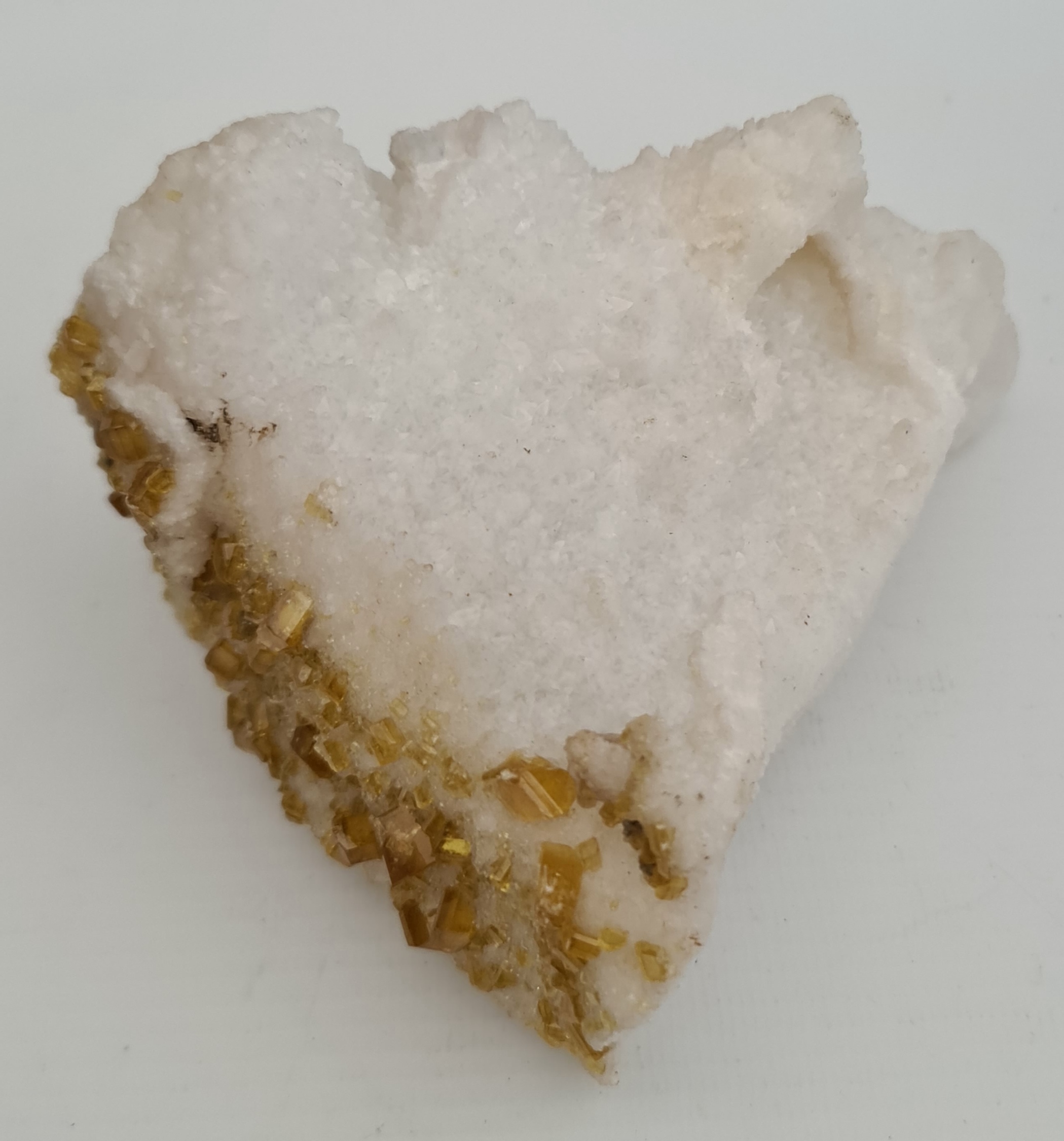 Collectable Rocks and Minerals Yellow Barite Crystals - Image 2 of 2