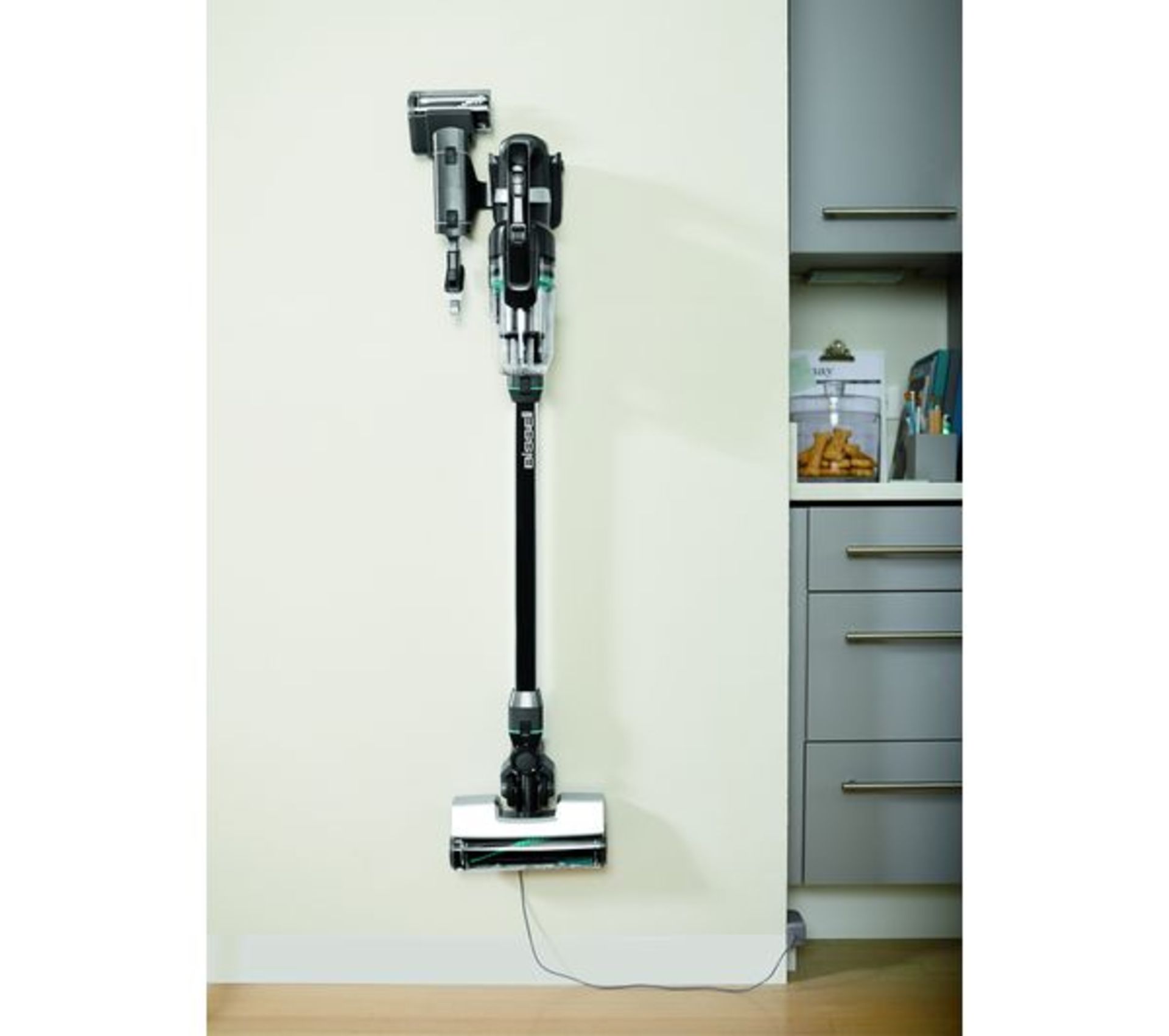 (6I) RRP £349.99. Bissell Icon Pet 2602E Cordless Vacuum Cleaner (BY1585/01). (Grade C Stock). - Image 3 of 6