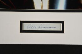 ALEC GUINNESS Original signature