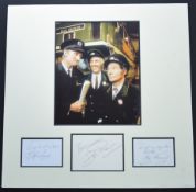 ON THE BUSES Original signatures