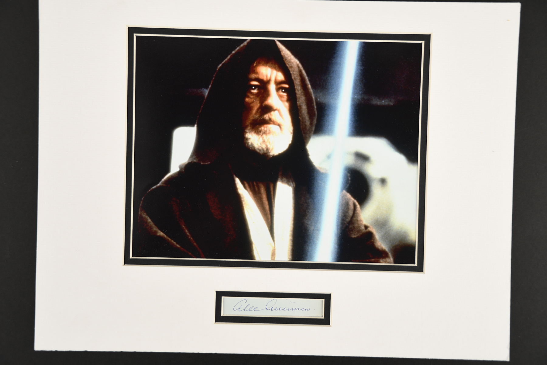 ALEC GUINNESS Original signature - Image 2 of 2