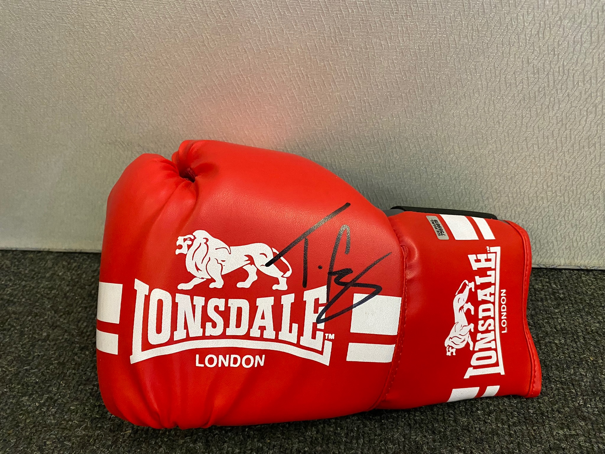 Tyson Fury Signed Lonsdale Boxing Glove - Image 2 of 2