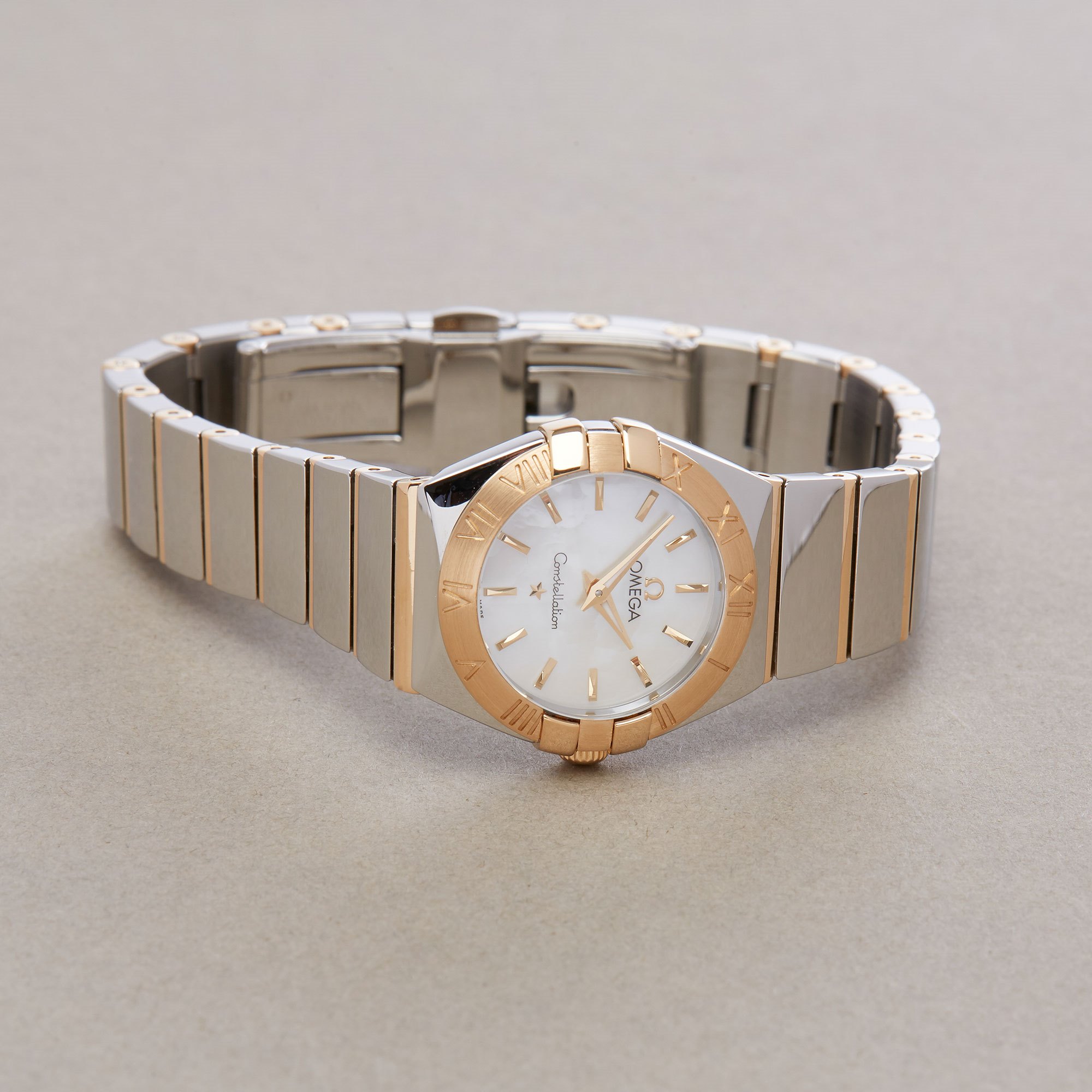 Omega Constellation 18K Yellow Gold & Stainless Steel Watch 123.20.24.60.05.002 - Image 4 of 12