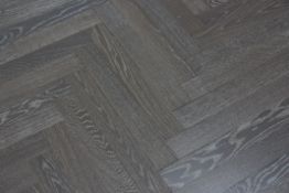 16.48sqm Italian Collection Oak Ardesia Herringbone Wood Flooring HW16005