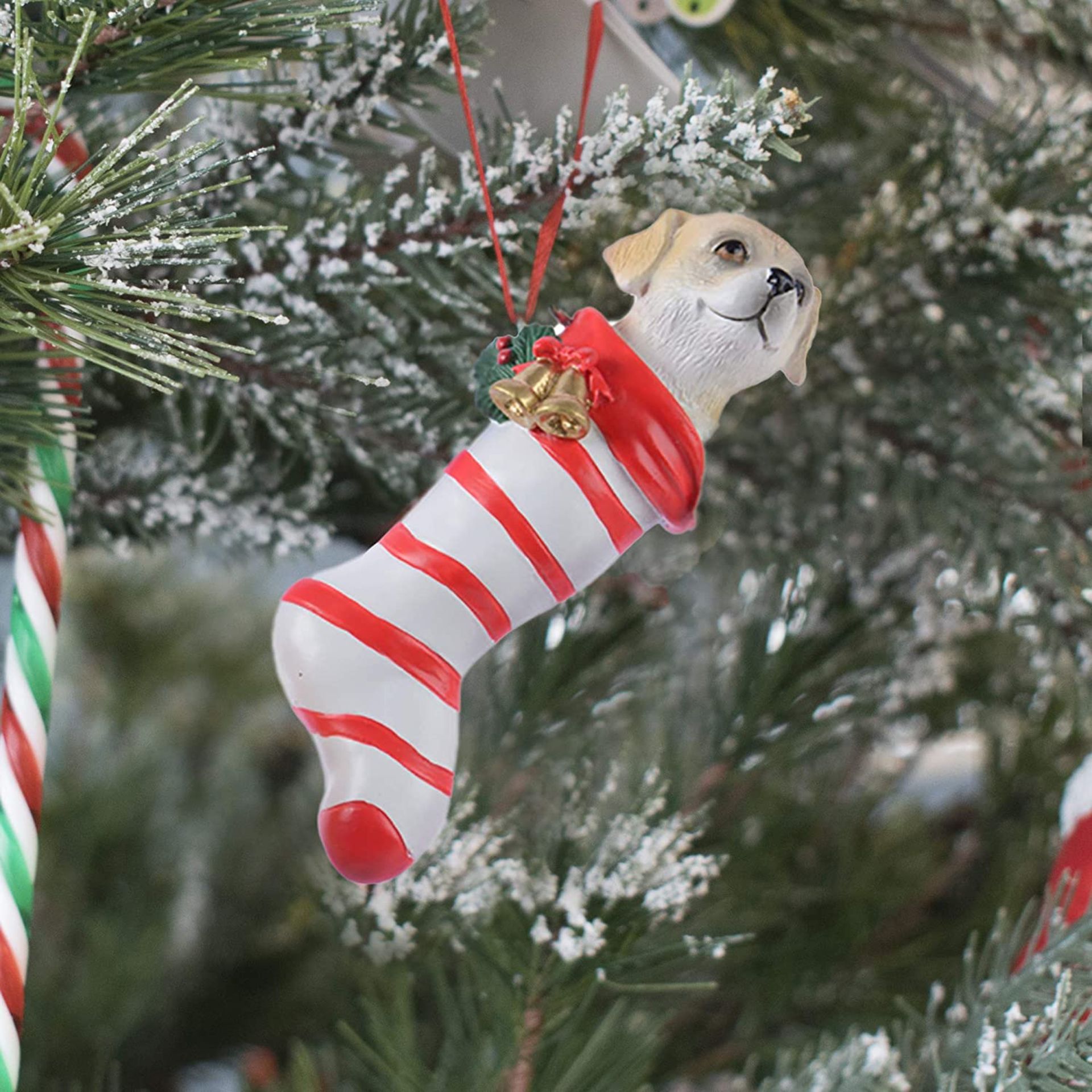 10 x Resin Dog In Stocking Christmas Tree Hangers - Image 3 of 7