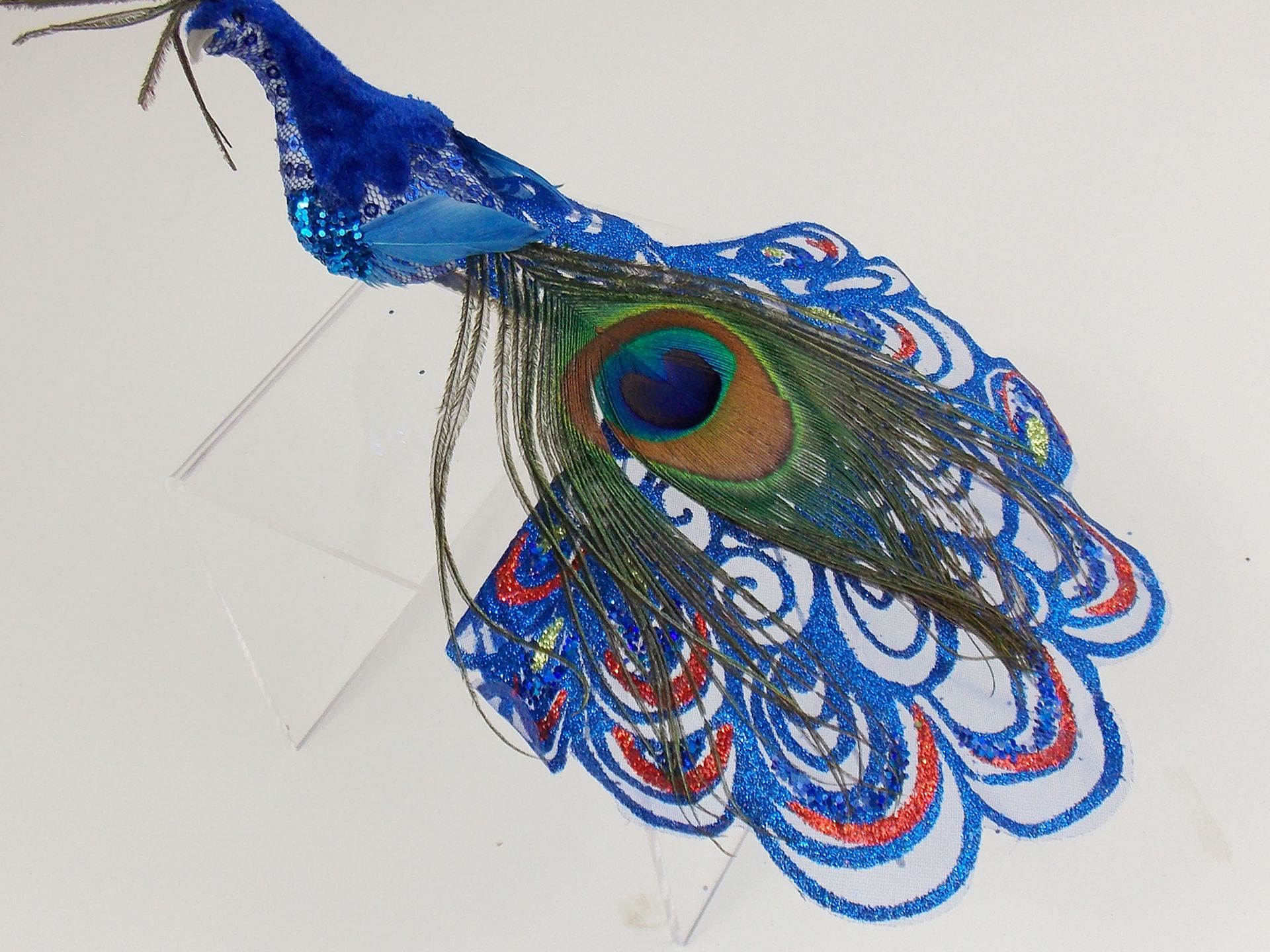 6 x Clip-On Peacock Ornaments - Image 4 of 6