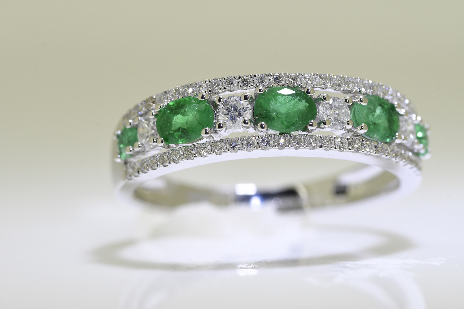 Emerald & Diamond Ring - Image 4 of 4