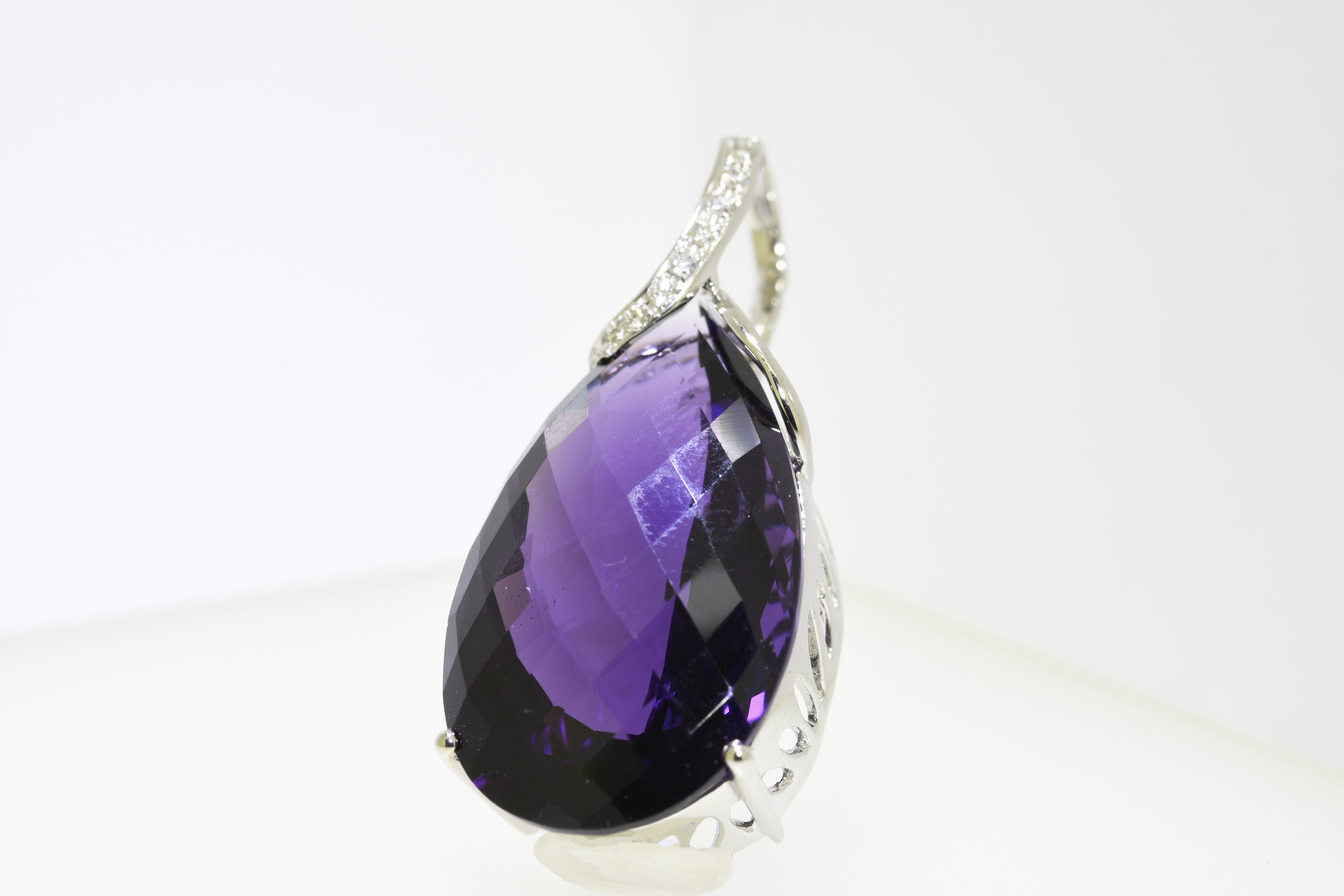 Pendant Amethyst & Diamond - Image 3 of 3