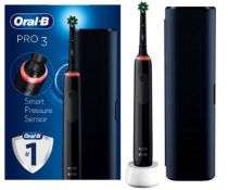 (111/8A) 7x Electric Toothbrush Items. 1x Braun Oral-B Pro3 3500 Black Edition With Carry Case