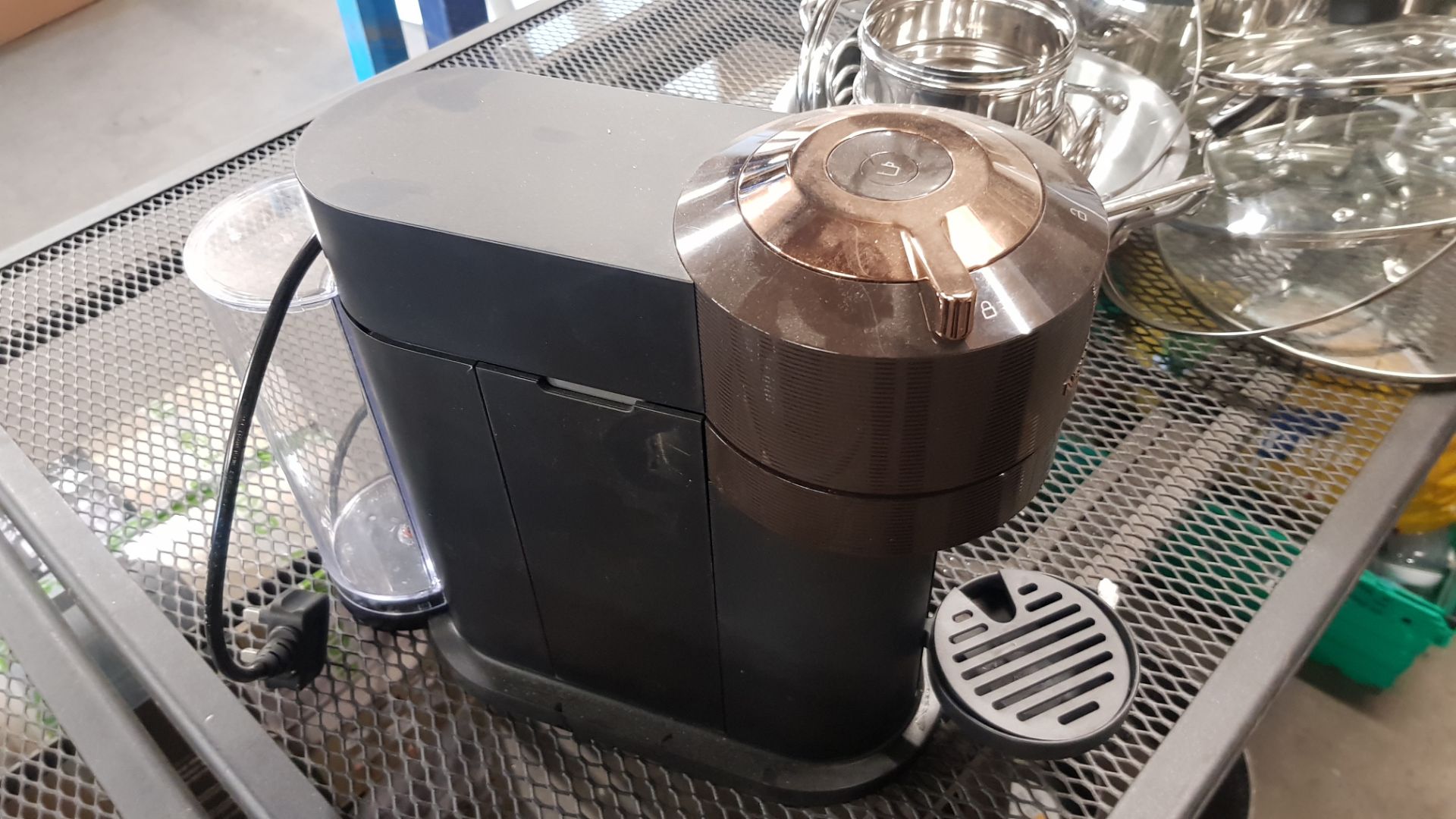 (125/R8) 4x Mixed Coffee Machines. 1x DELONGHI Dedica EC685M Coffee Machine €“ Silver RRP £219. - Image 16 of 16