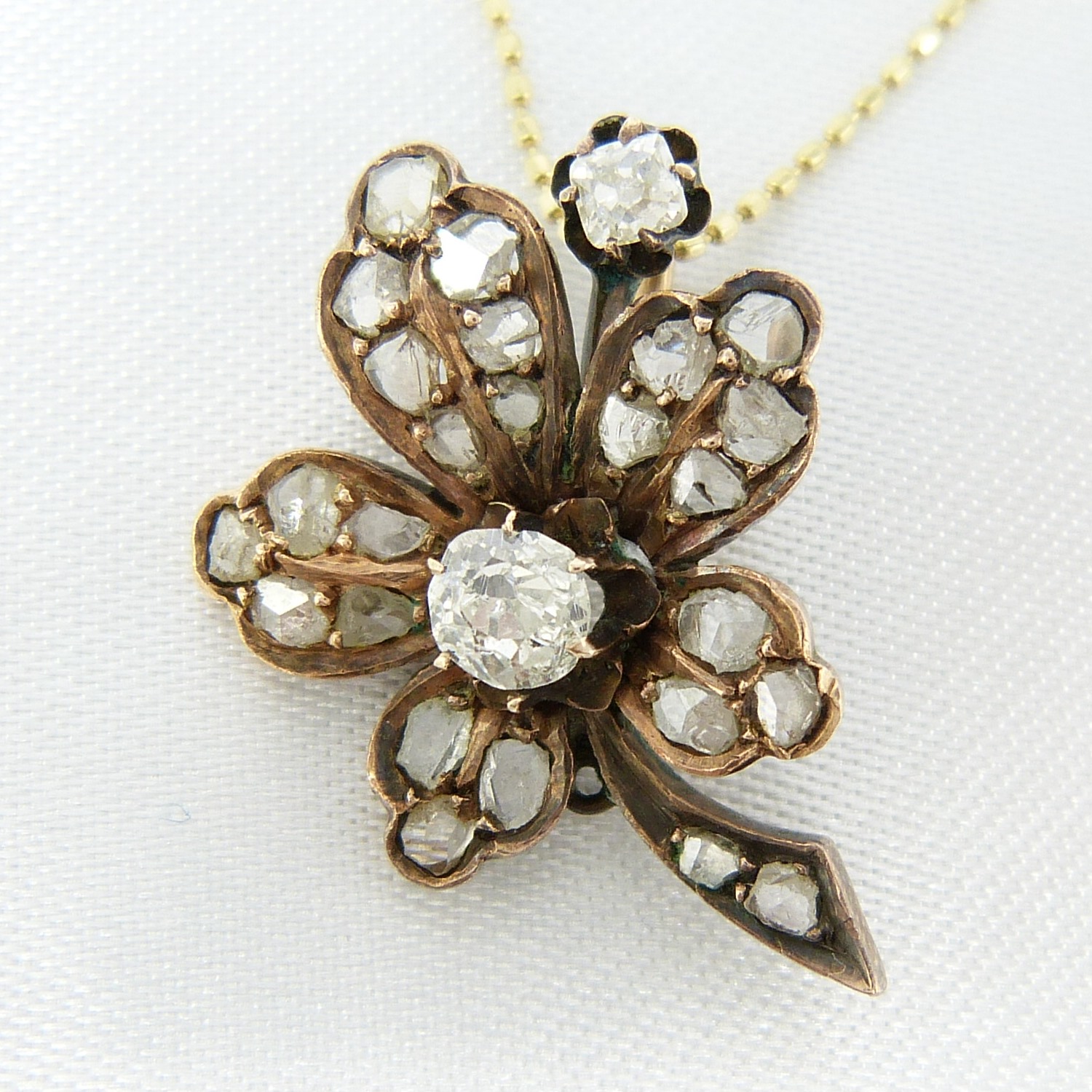 Antique old-cut and rose-cut diamond set flower pendant and chain, 14ct gold - Image 2 of 7