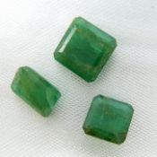 A collection of 3 emerald gemstones totalling 4.14 carats
