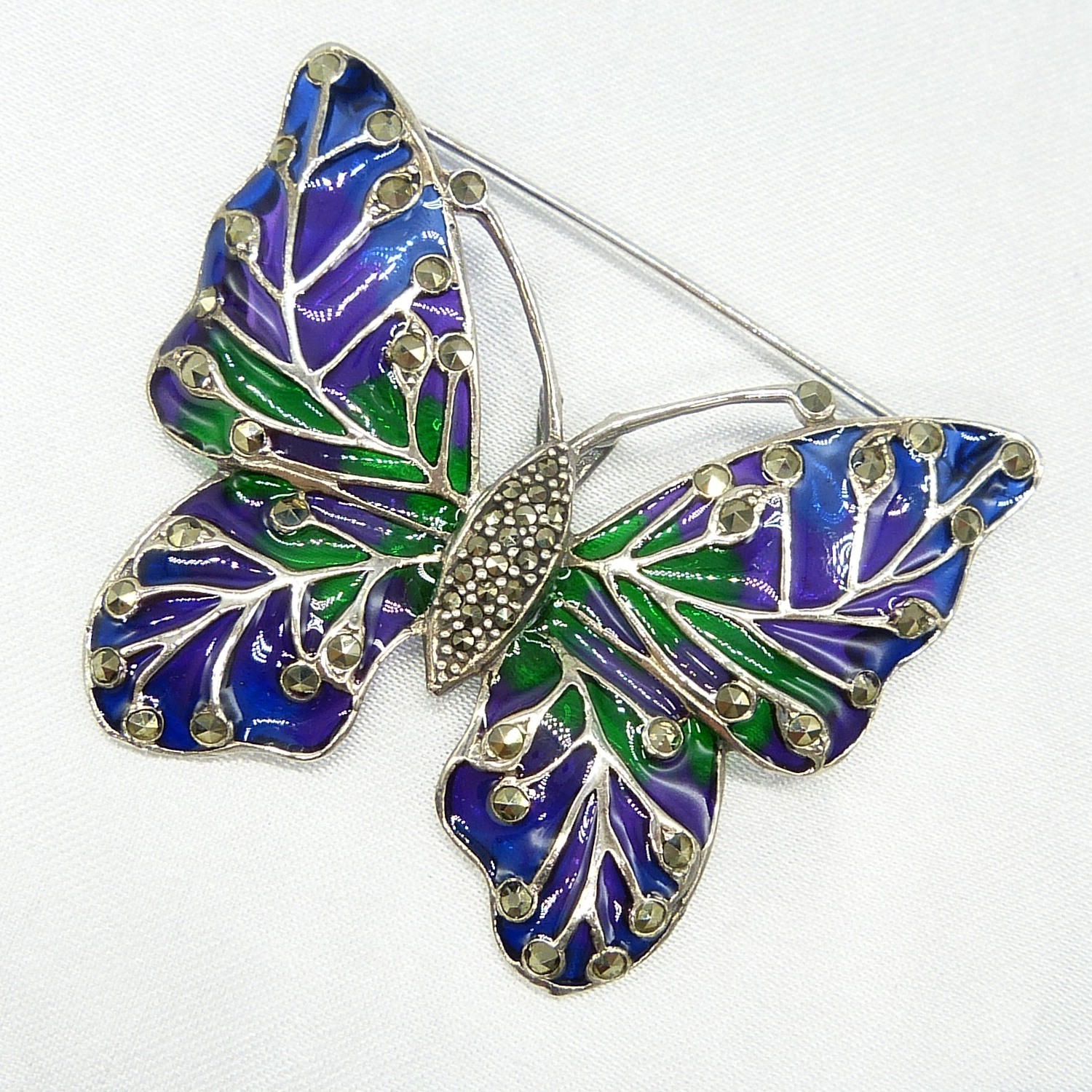 Large plique-Ã -jour butterfly brooch / pendant inlaid with coloured enamel, in silver