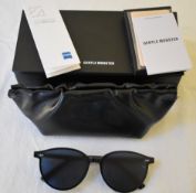 Gentle Monster Sunglasses Slo 01