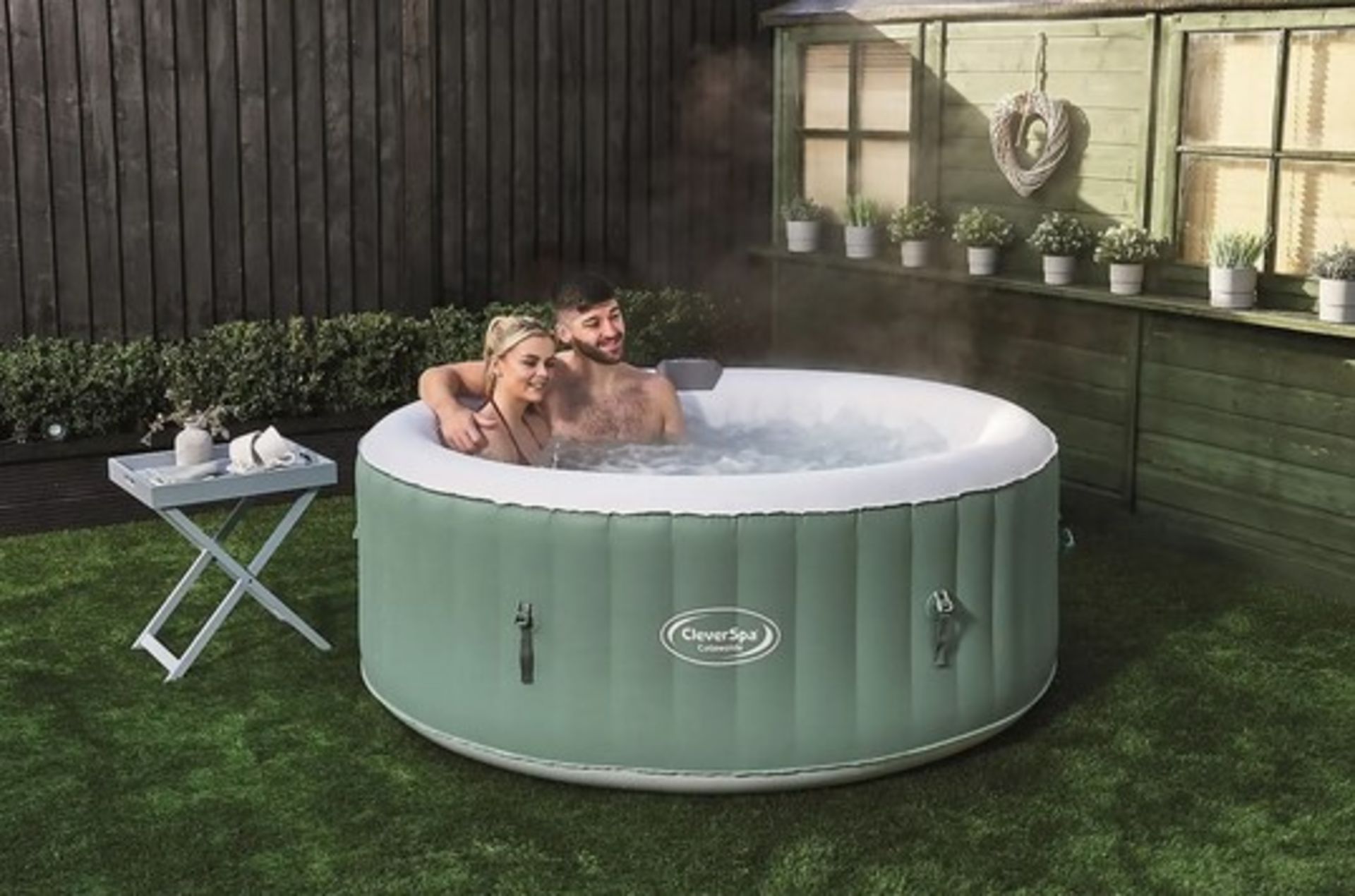 (29/Mez) RRP £390. Clever Spa Cotswolds 4 Person Hot Tub. (Unchecked Direct Warehouse Return – Sp... - Image 4 of 5