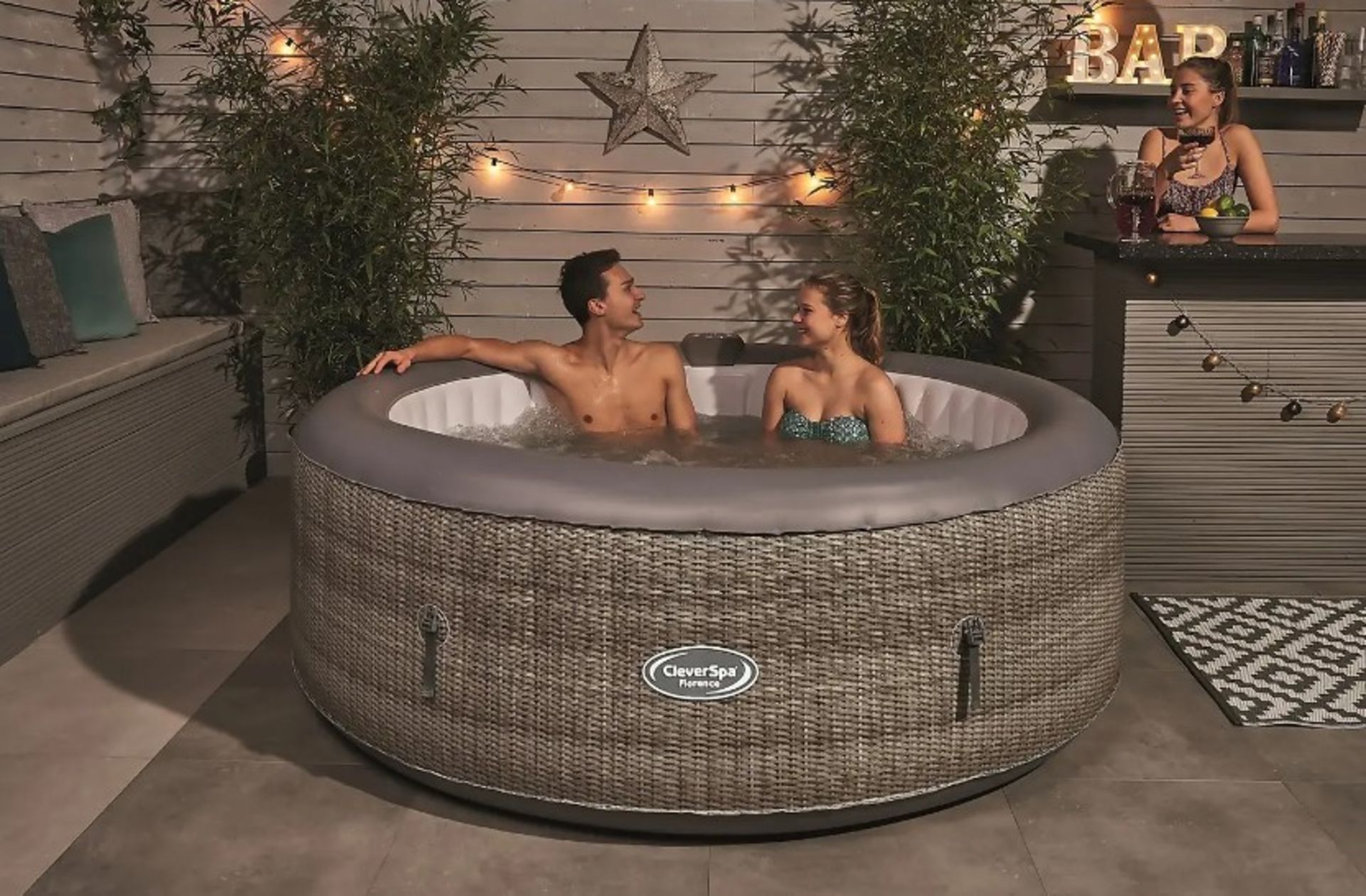 (31/Mez) RRP £480. Cleverspa Florence 6 Person Hot Tub. (Raw Unchecked Warehouse Return). - Image 4 of 4