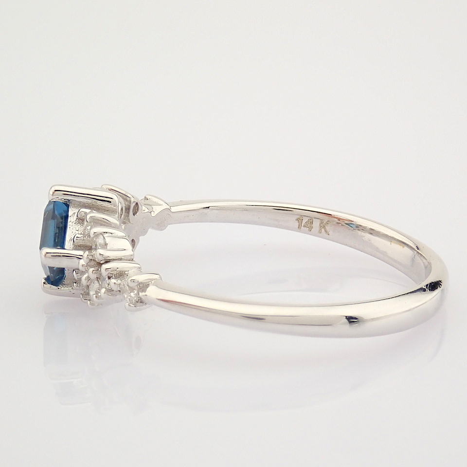Certificated 14K White Gold Diamond & London Blue Topaz Ring / Total 0.56 ct - Image 5 of 10