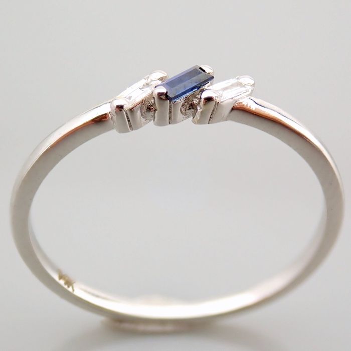 Certificated 14K White Gold Diamond & Sapphire Ring / Total 0.08 ct - Image 2 of 7