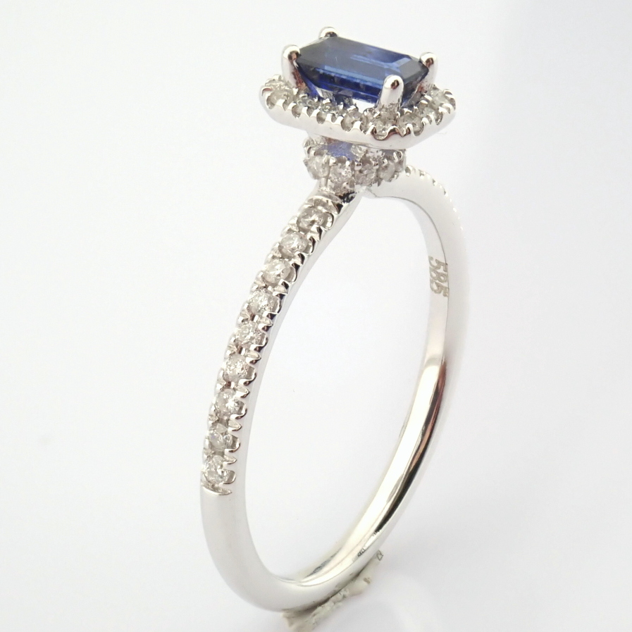 Certificated 14K White Gold Diamond & Sapphire Ring / Total 0.63 ct - Image 2 of 9