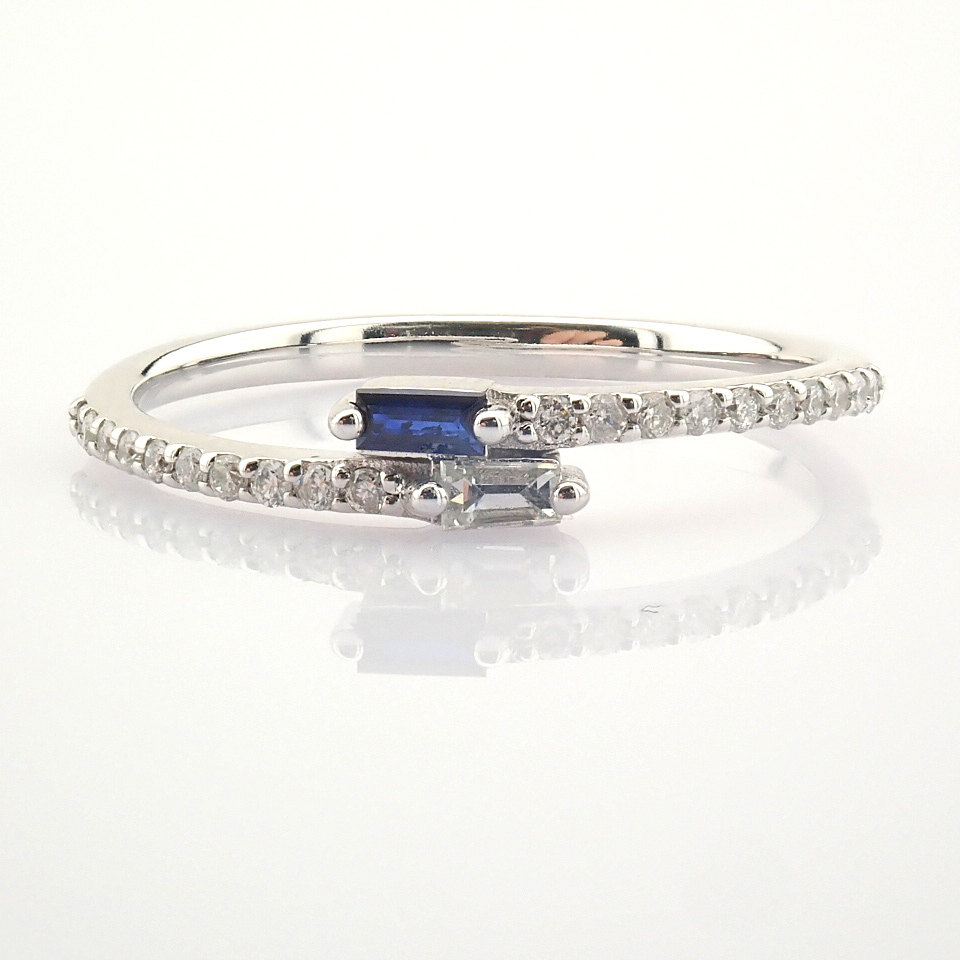 Certificated 14K White Gold Diamond & Sapphire Ring / Total 0.2 ct - Image 6 of 8