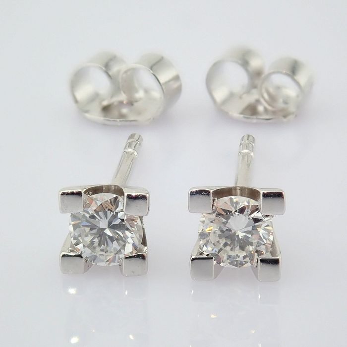 Certificated 18K White Gold Diamond Earring / Total 0.24 ct - Image 3 of 8