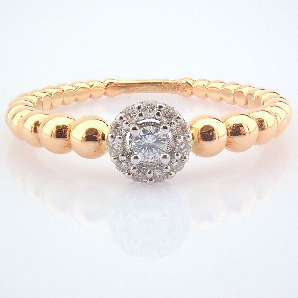 Certificated 14K White and Rose Gold Diamond Ring / Total 0.1 ct - Image 4 of 6