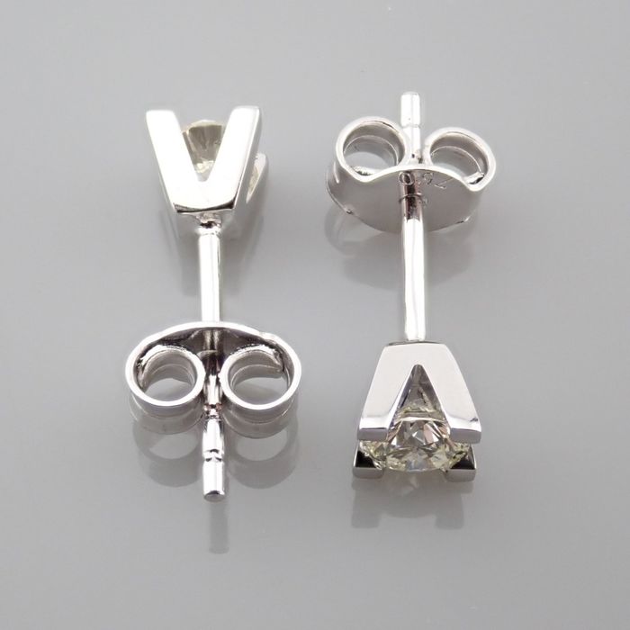 Certificated 18K White Gold Diamond Earring / Total 0.37 ct - Image 8 of 9