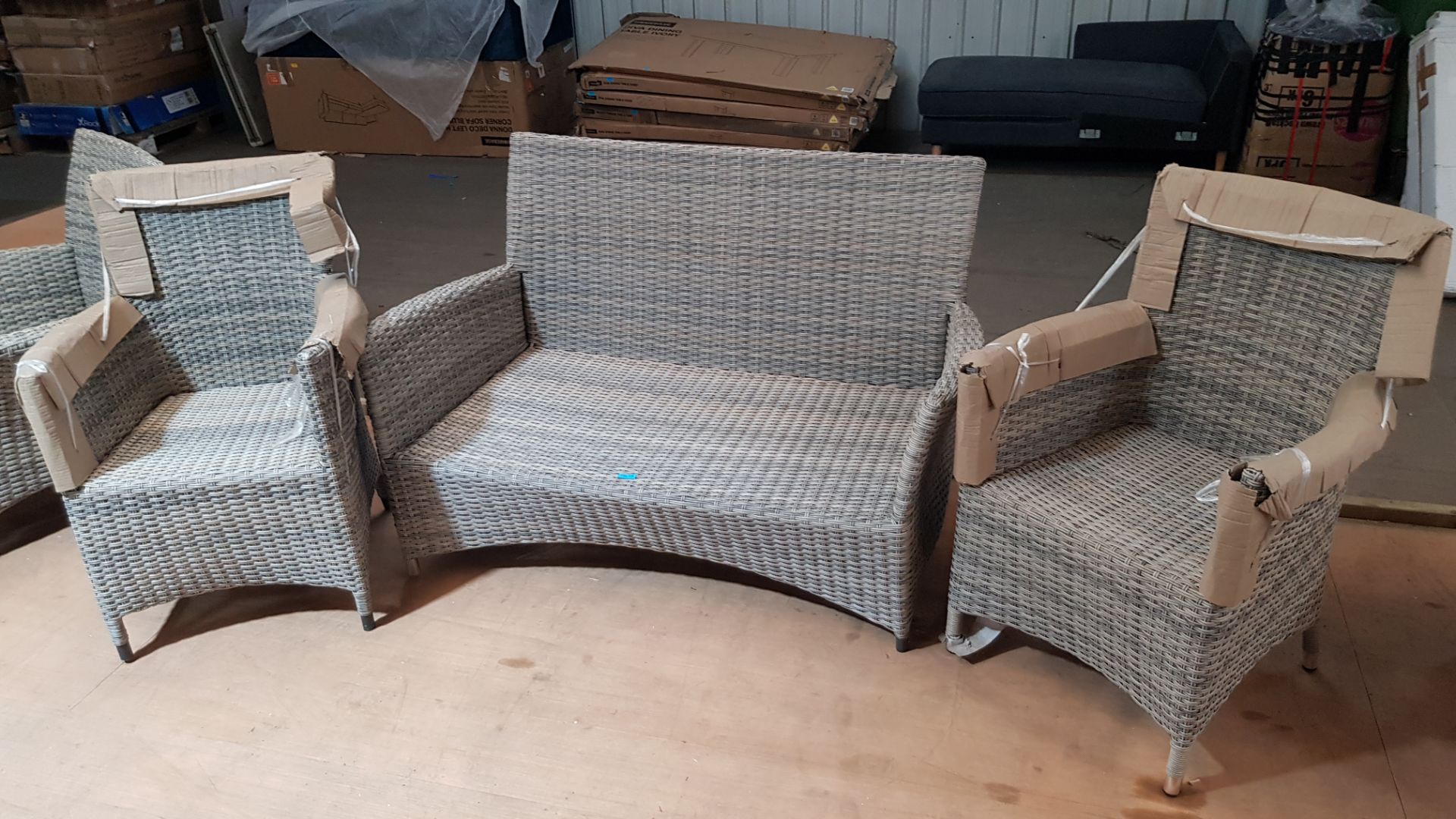 (172/Mez) Hartington Florence Collection Rattan Set -3x Items. 1X 2 Seater Sofa & 2x Dining Chair...