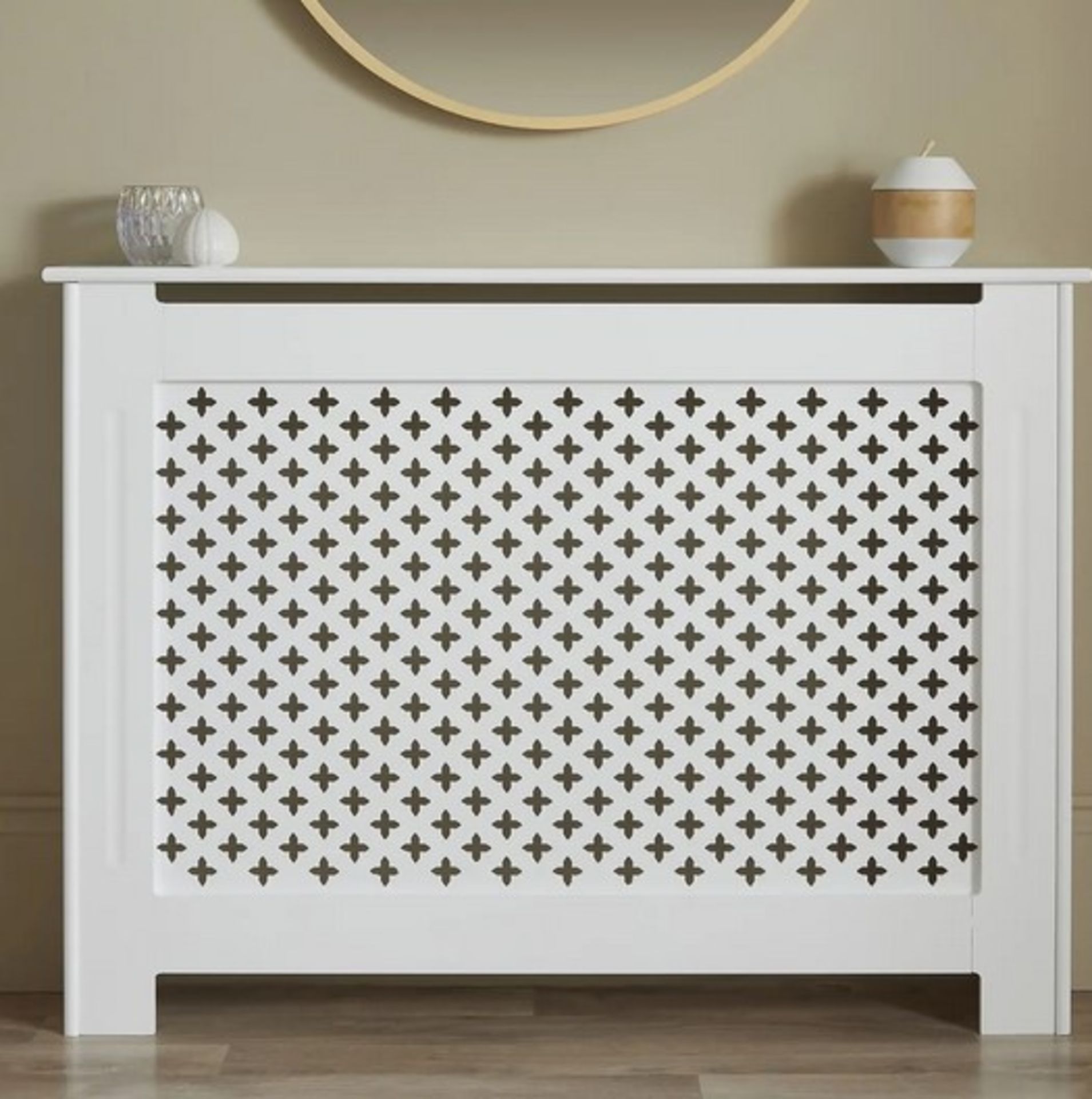 (69/Mez) Lloyd Pascal White Classic Medium Radiator Cabinet. Diamond Fret Design. White Painted F... - Image 4 of 5