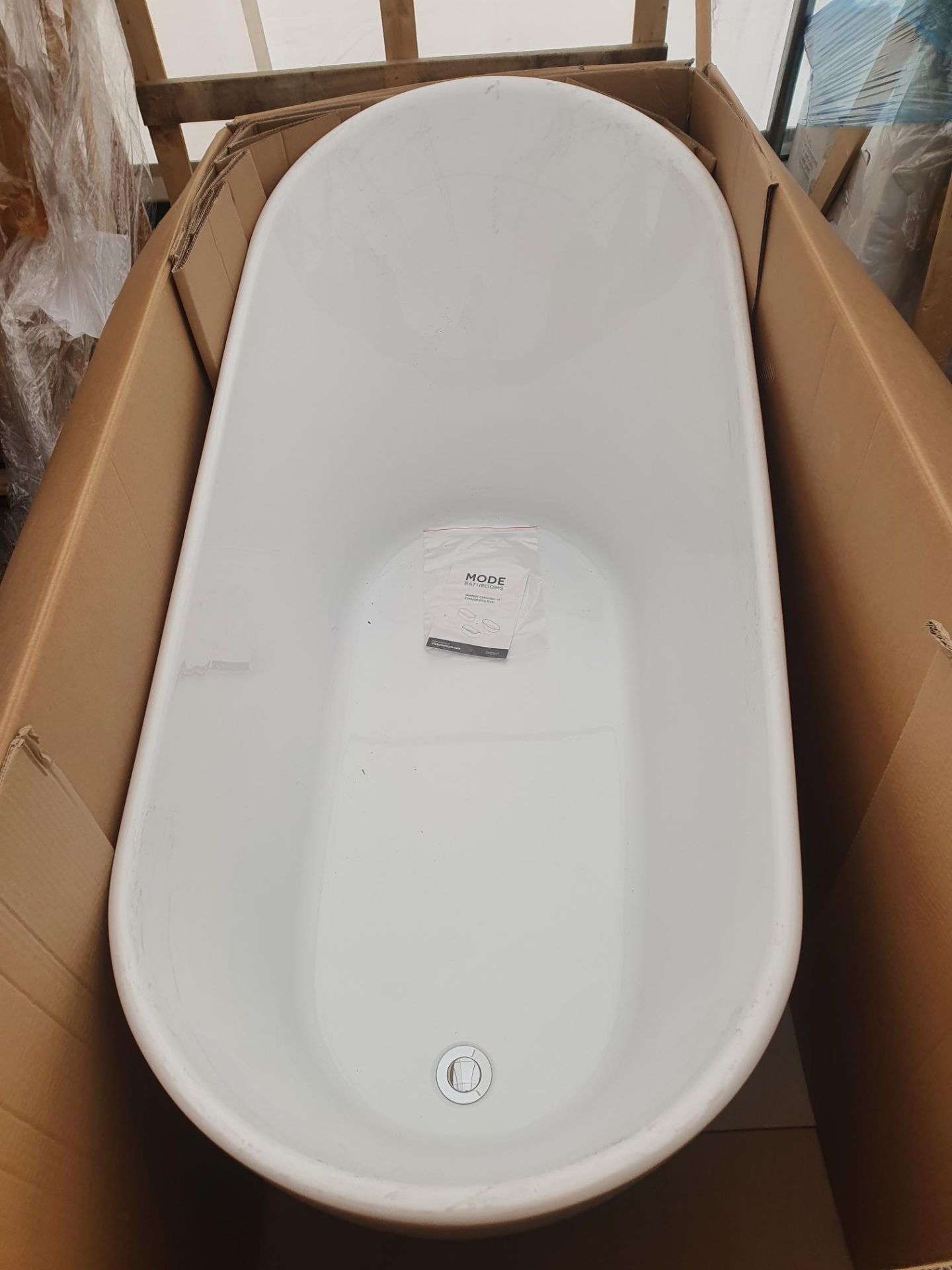 RRP £1,372. Contemporary Single Ended Free Standing Slipper Bath. 1600 x 750mm. Double Skin. Wide... - Image 4 of 5