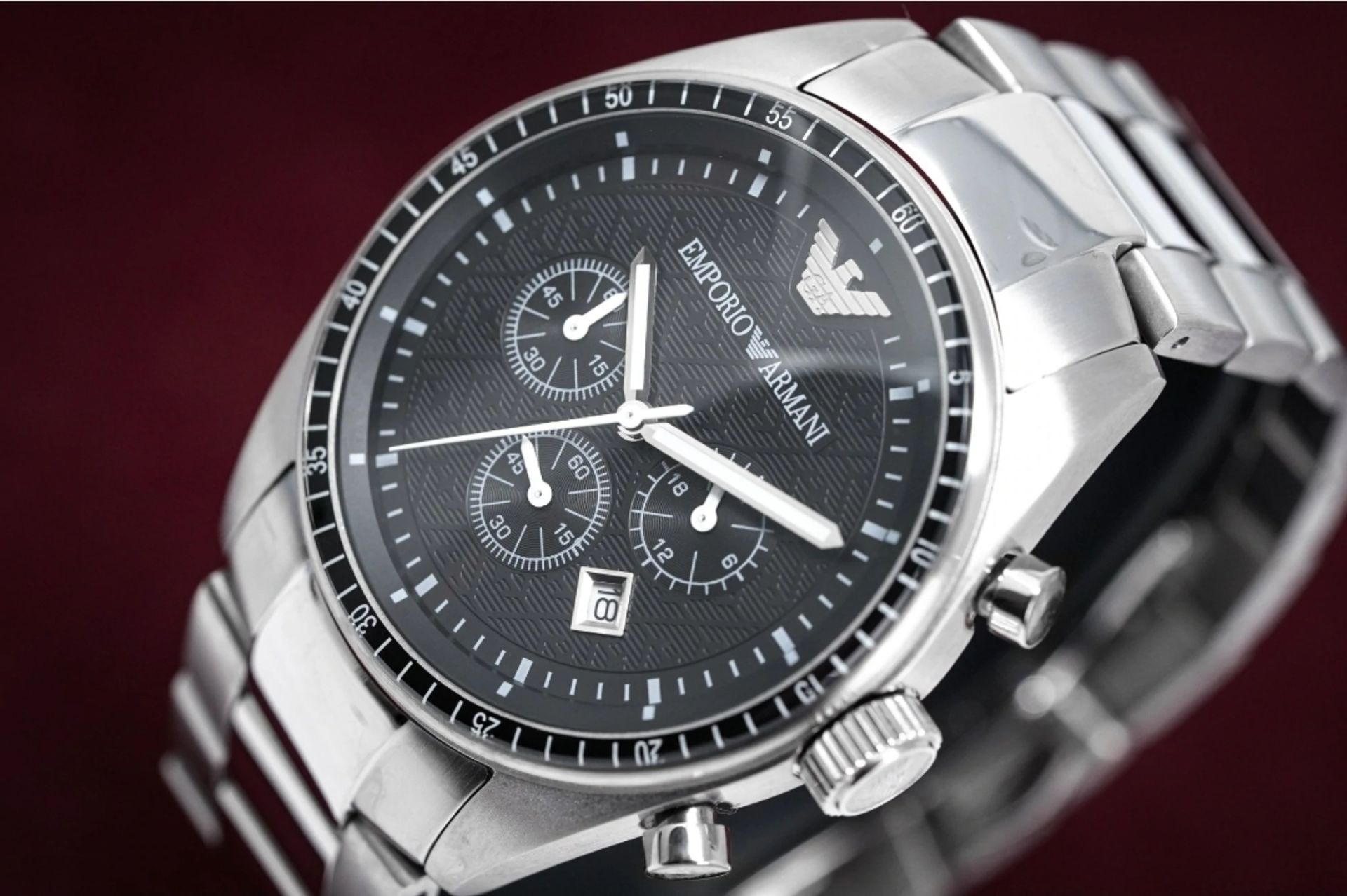 Emporio Armani AR0585 Men's Classic Silver Bracelet Chronograph Watch - Image 7 of 8