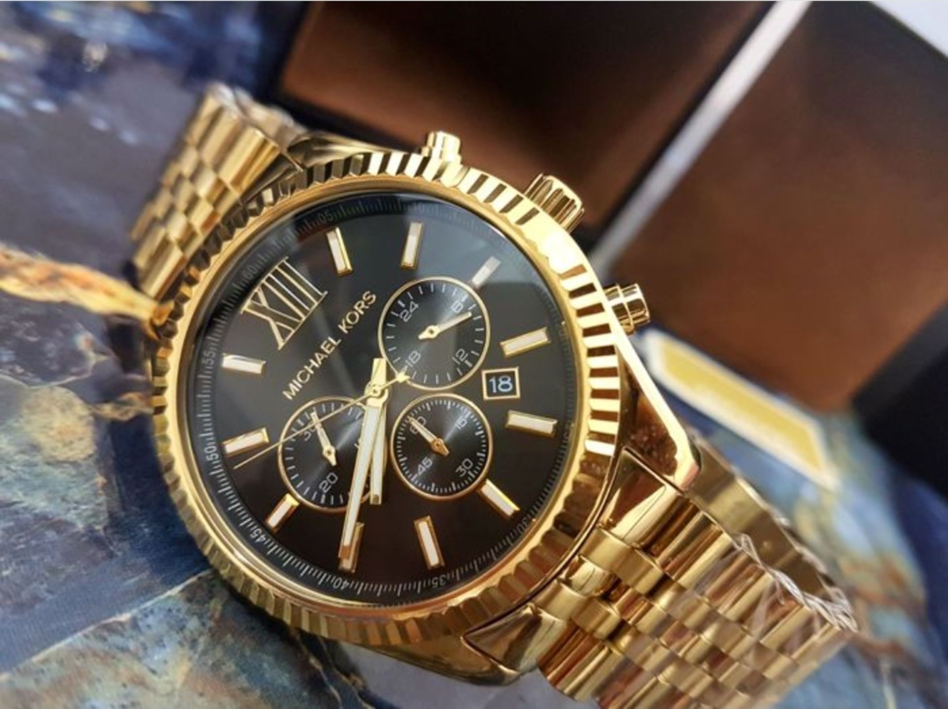 Men's Michael Kors Lexington Gold Bracelet Chronograph Watch Mk8286 - Image 5 of 11